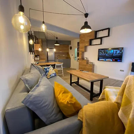 Nomad Hut 1br Next To Old Town Free Street Parking *