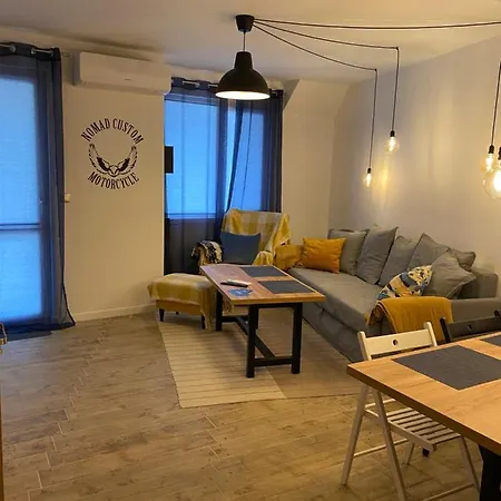 Nomad Hut 1br Next To Old Town Free Street Parking *